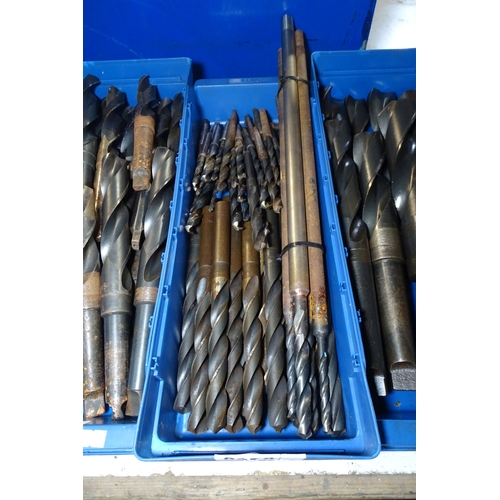 8078 - 1 Box containing a quantity of various straight and tapered drill bits
