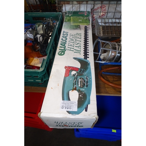 8108 - 1 x Qualcast HedgeMaster hedge trimmer - 240v