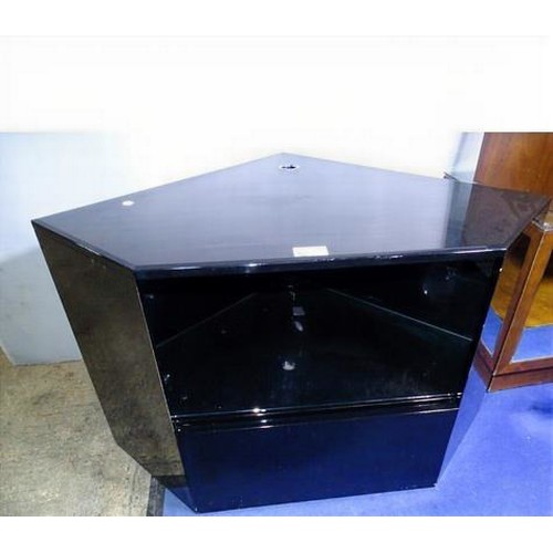 Lot 1027      