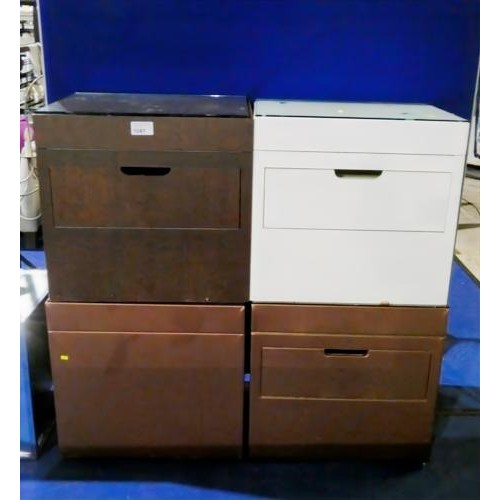 Lot 1041      