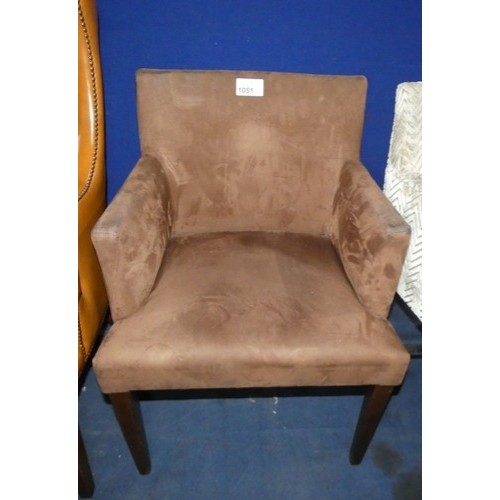 Lot 1051      