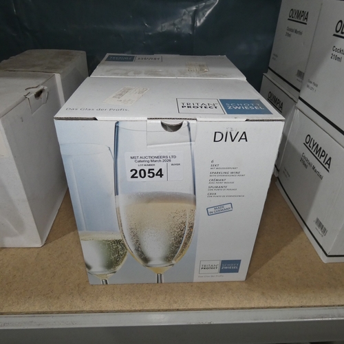 Lot 2054      