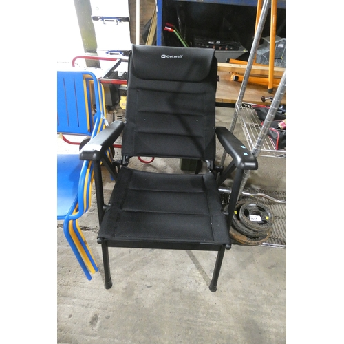 Lot 3038      