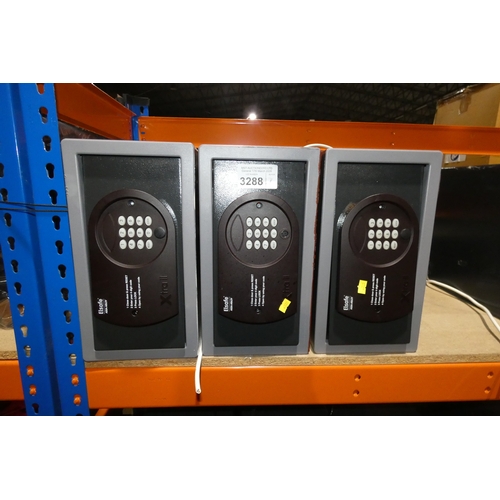3 x key code safes by Elsafe, type Xtrail II