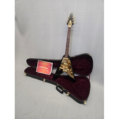 2 - 1 x Gibson Custom Lenny Kravitz '67 Flying V Electric Guitar 2003/04 - SN: LK097 - No 97/125  This g... 