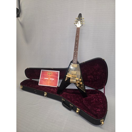 2 - 1 x Gibson Custom Lenny Kravitz '67 Flying V Electric Guitar 2003/04 - SN: LK097 - No 97/125  This g... 