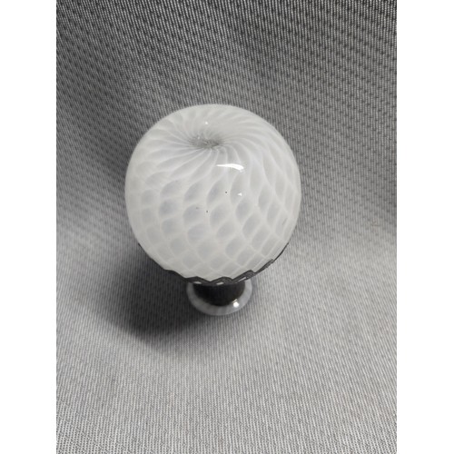 4215A - 1 x Vintage Murano perfume bottle with white opalescent glass and stopper