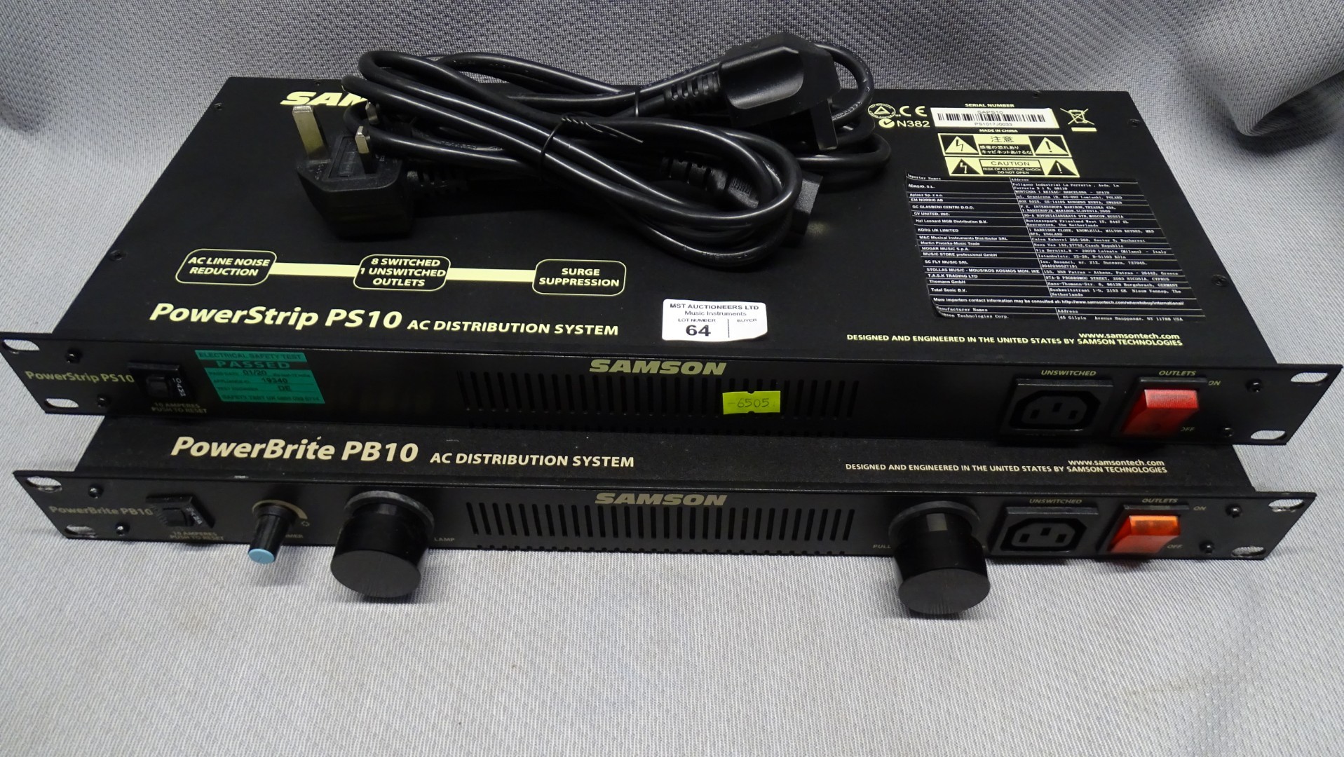 1 x Samson PowerStrip PS10 AC Distribution System and 1 x Samson ...
