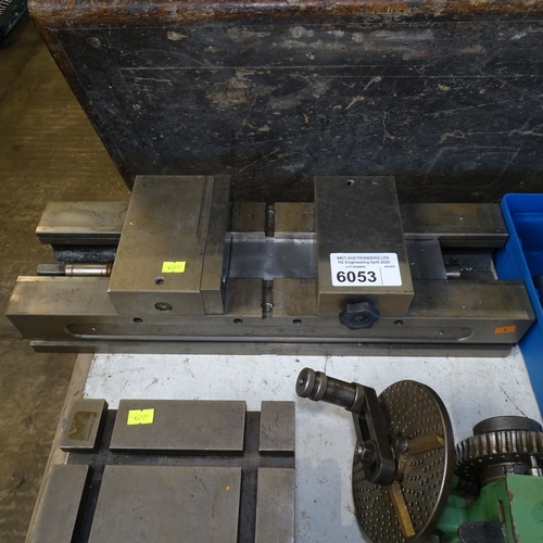 Lot 6053      