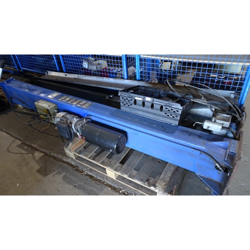 1 x 4 Tonne 2 Poster vehicle ramp, manufactured in 2010, Model Number ...
