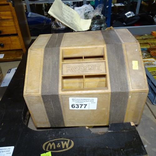 1 x Roly Kit storage box