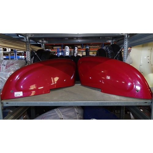 Lot 8014      