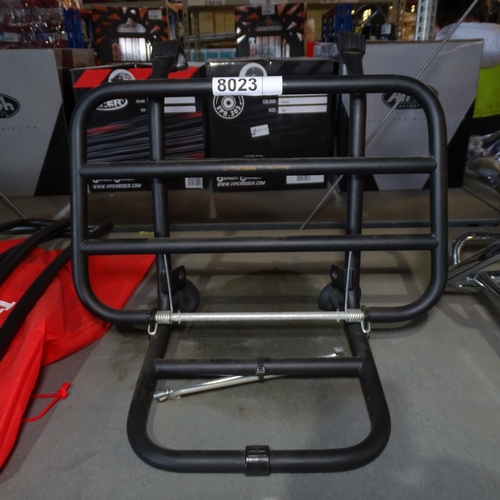 Lot 8023      
