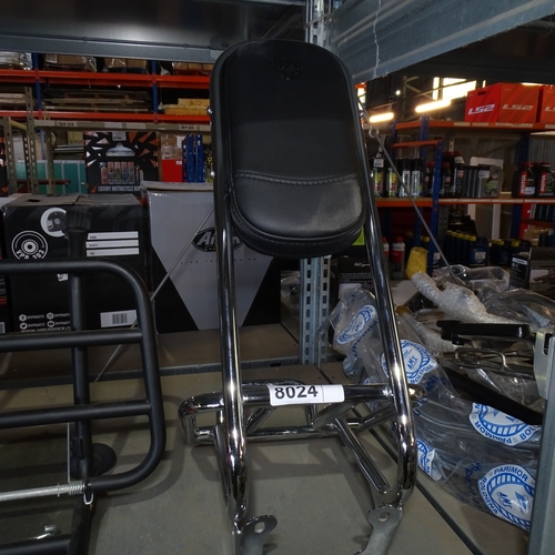 Lot 8024      