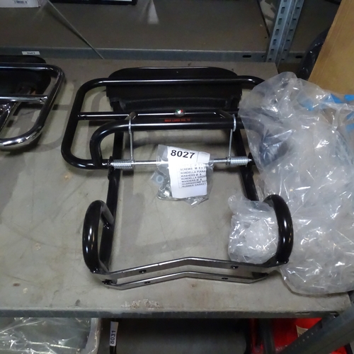 Lot 8027      