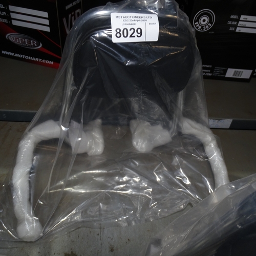 Lot 8029      