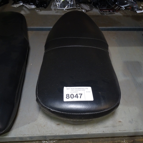 Lot 8047      