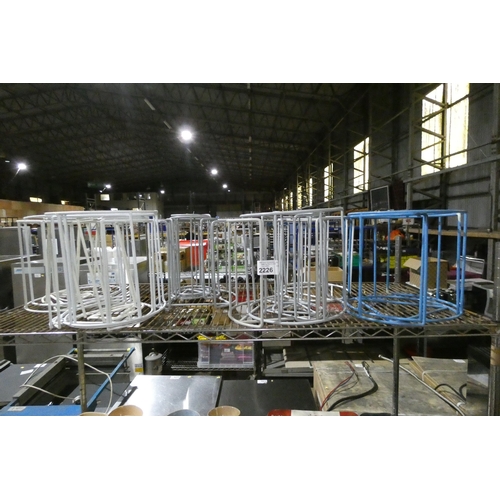1243 - A large quantity of catering crockery plates transportation racks
