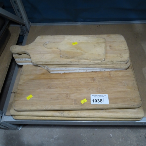 Lot 1038      