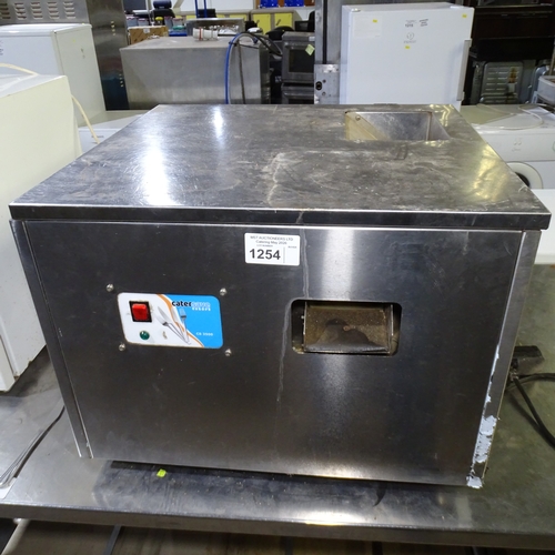 1254 - A cutlery polisher by Catersave type CS3500 Trade