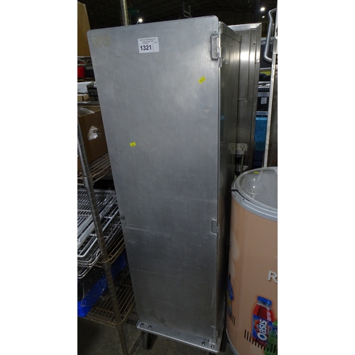 Lot 1321      