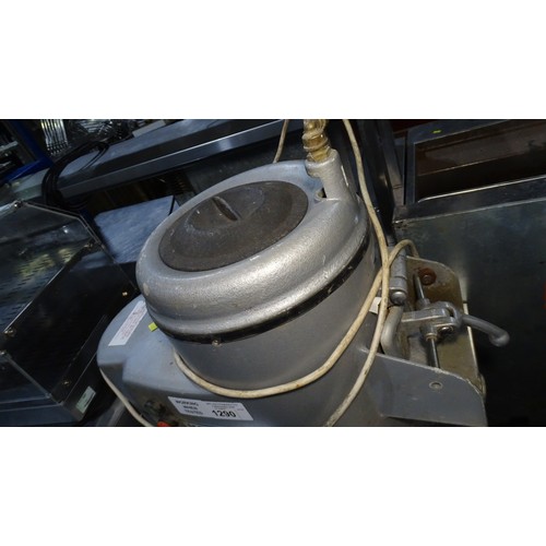 1290 - VAT. A commercial counter top potato rumbler peeler by Hobart trade.Tested Working ... 