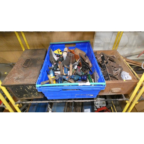 Lot 8026      