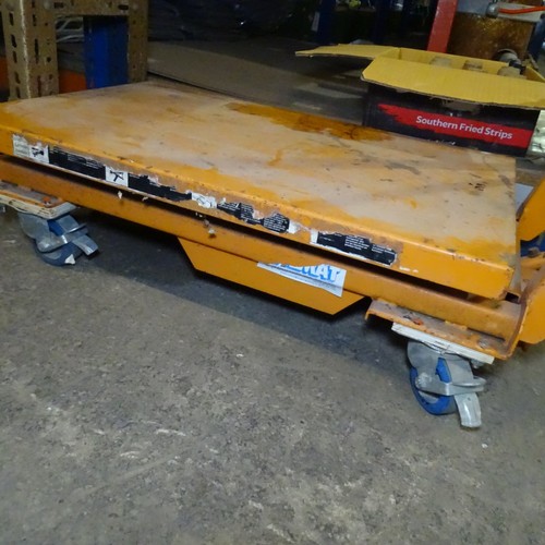 1 x Height adjustable trolley with a max capacity of 150kg
