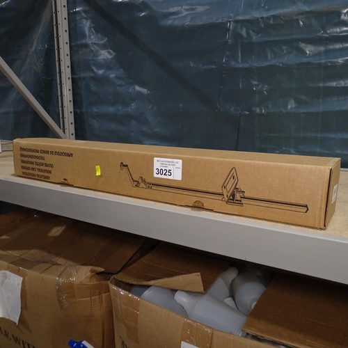 Lot 3025      