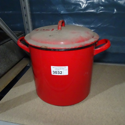 Lot 3032      