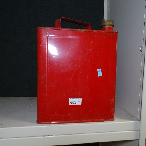 Lot 5042      