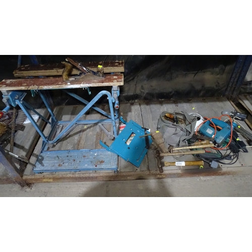 Lot 4008      