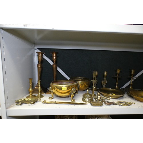 5031 - A large copper coal scuttle with shovel, various heavy weights, four pairs of brass candlesticks and... 