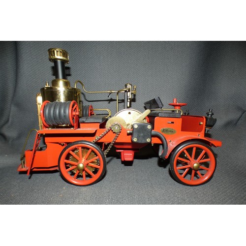 5059 - A Wilesco D305 live steam powered model fire engine with box