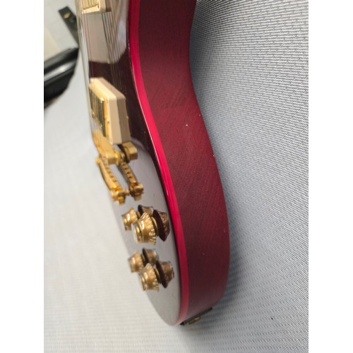 5284 - 1 x Gibson Les Paul Special Guitar SN: 02204337 This guitar is accompanied by its black hard case wi... 