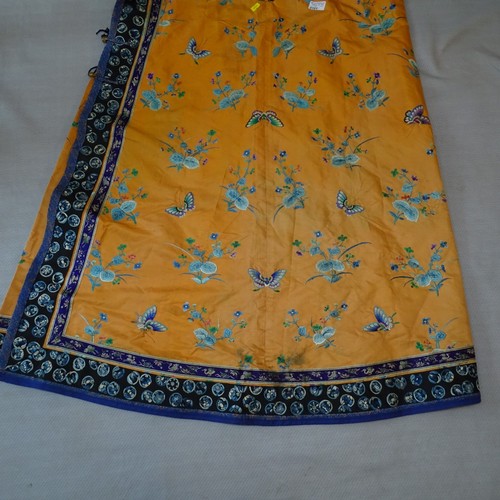 5101 - A Chinese woman's informal lined apricot / orange silk type butterfly robe / Kimono, length approx 1... 