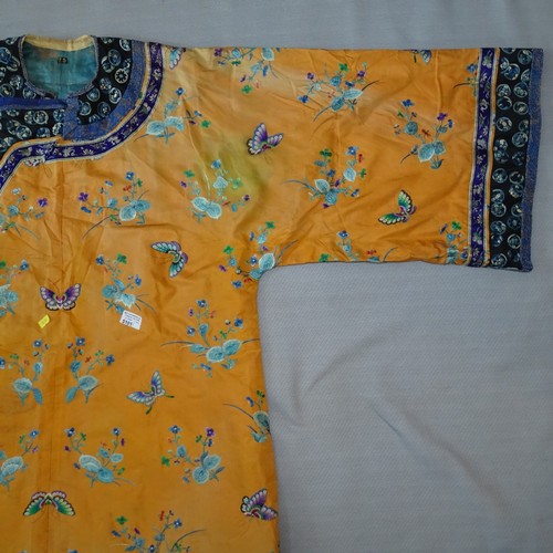5101 - A Chinese woman's informal lined apricot / orange silk type butterfly robe / Kimono, length approx 1... 