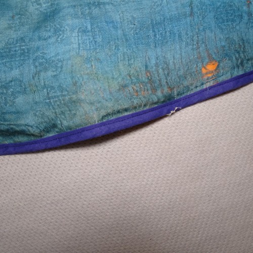 5101 - A Chinese woman's informal lined apricot / orange silk type butterfly robe / Kimono, length approx 1... 