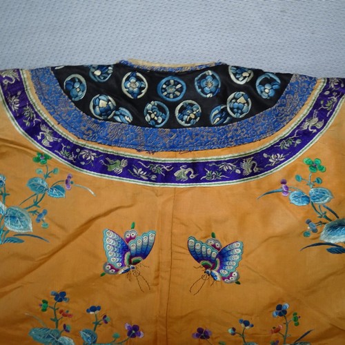 5101 - A Chinese woman's informal lined apricot / orange silk type butterfly robe / Kimono, length approx 1... 