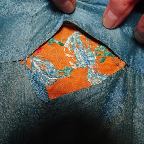 5101 - A Chinese woman's informal lined apricot / orange silk type butterfly robe / Kimono, length approx 1... 