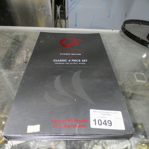 Lot 1049      
