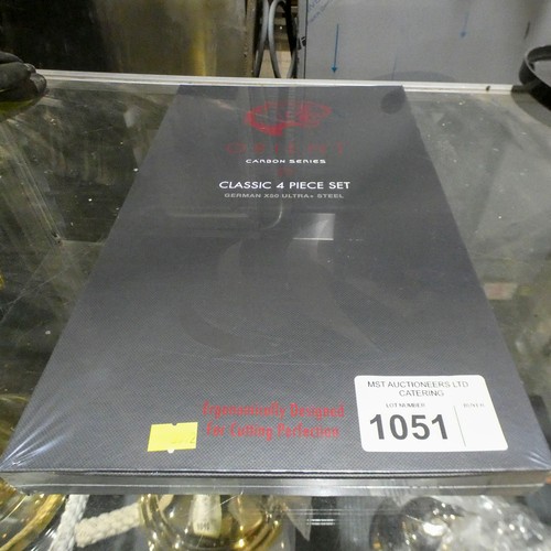 Lot 1051      