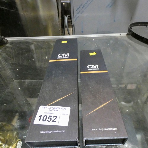 Lot 1052      