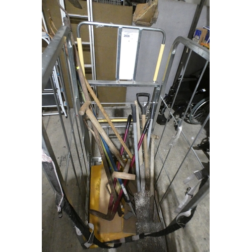 Lot 2026      