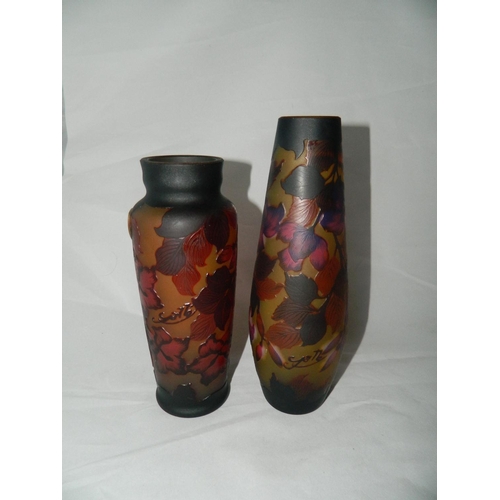 31 - 2 Galle glass style vases