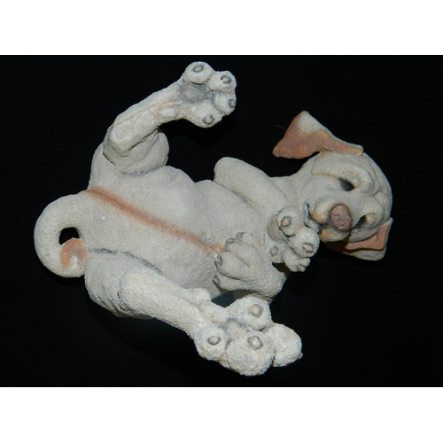 47 - 'A breed apart' lounger labrador (02842)