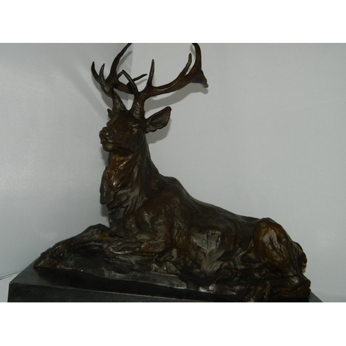 48 - Superb signed bronze of a resting stag 43cm long x 20cm w x 36 H