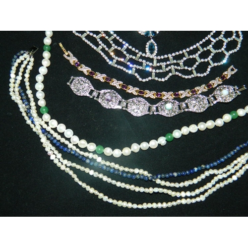 249 - Selection of costume jewellery comprising of 2 pearl effect necklaces, one with earings a necklace w... 