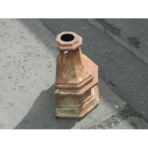 313 - Victorian cast iron rain gutter hopper h:54cm