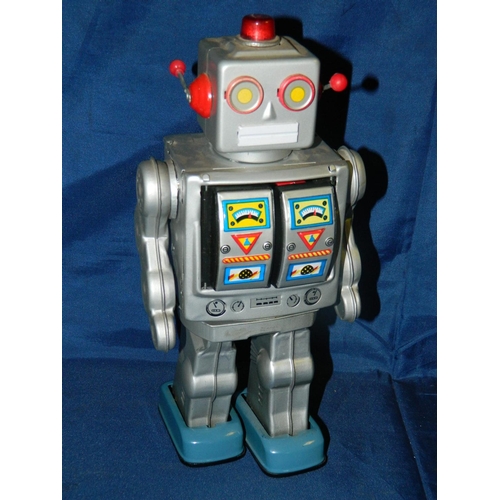 25 - Iconic late 60's childs battery robot